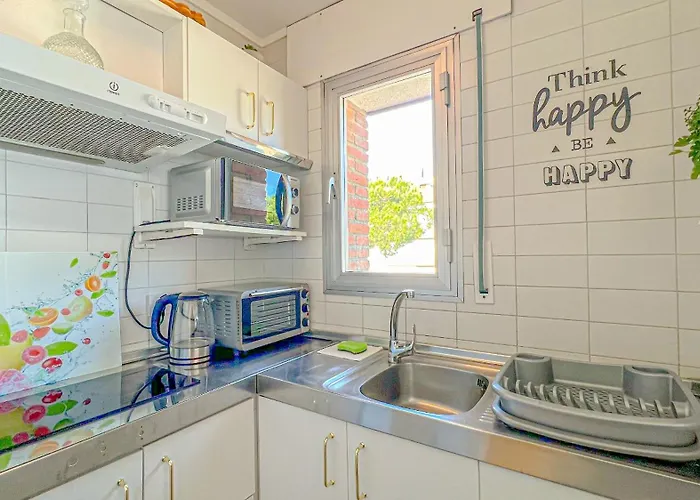 Vivalidays Jocelyne - Fenals - * Lloret de Mar