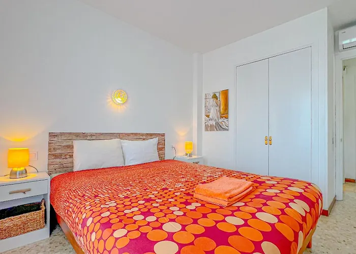 דירה Vivalidays Jocelyne - Fenals - *